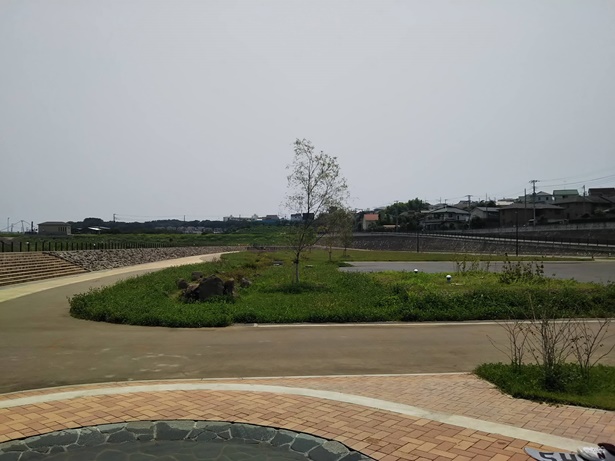 境川遊水地公園