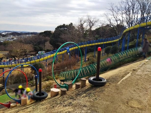 金沢自然公園のローラー滑り台は横浜市内最大級 100メートルのロングコースが楽しめる